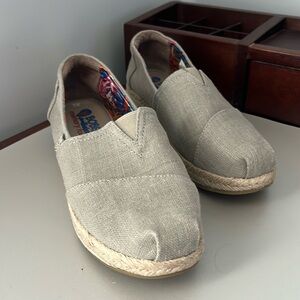 Bibs wedges